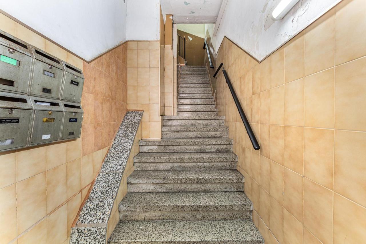 Fridays Flats Retro Chic In Poble Sec * Barcelone
