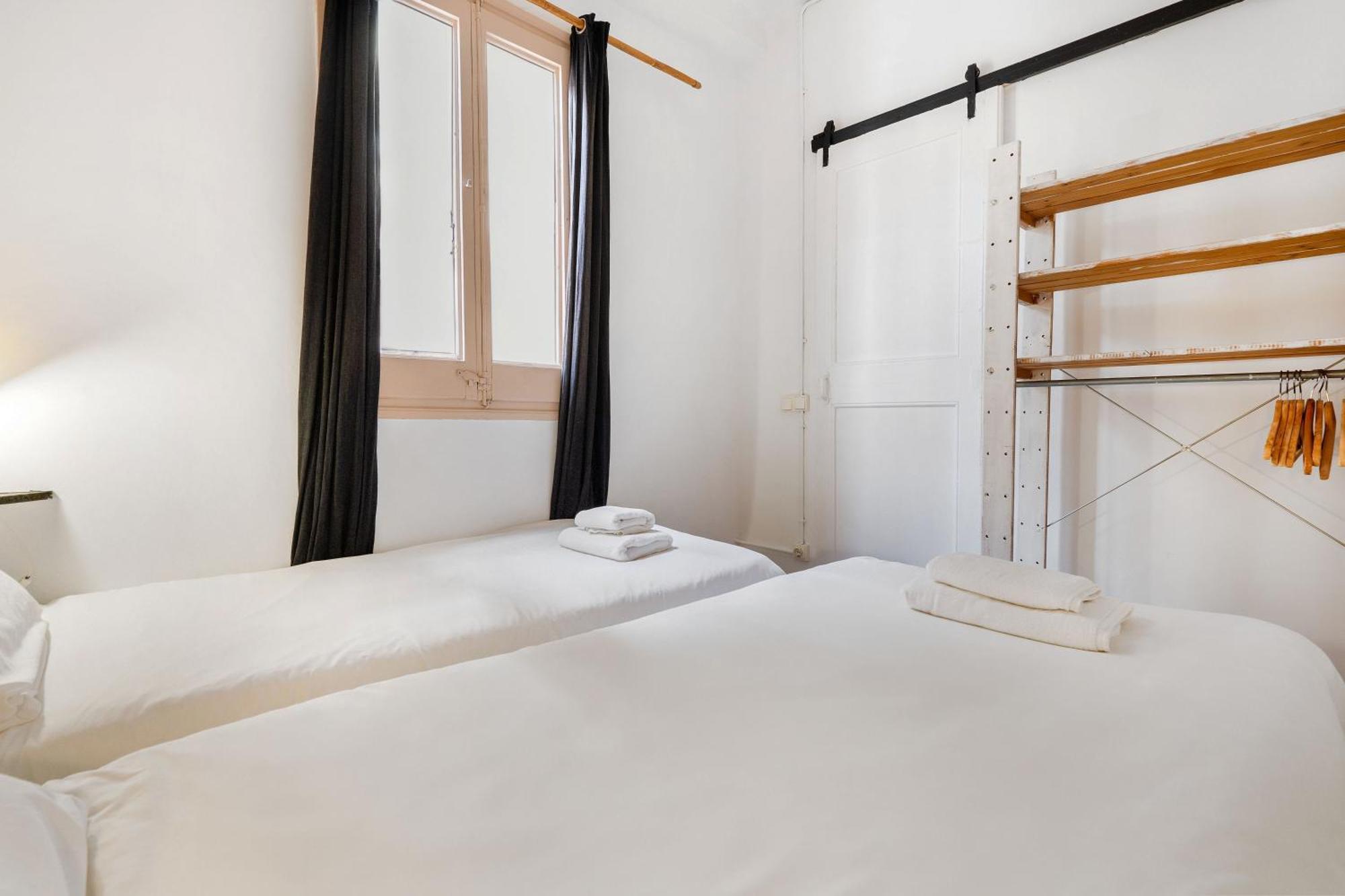 Fridays Flats Retro Chic In Poble Sec Appartement