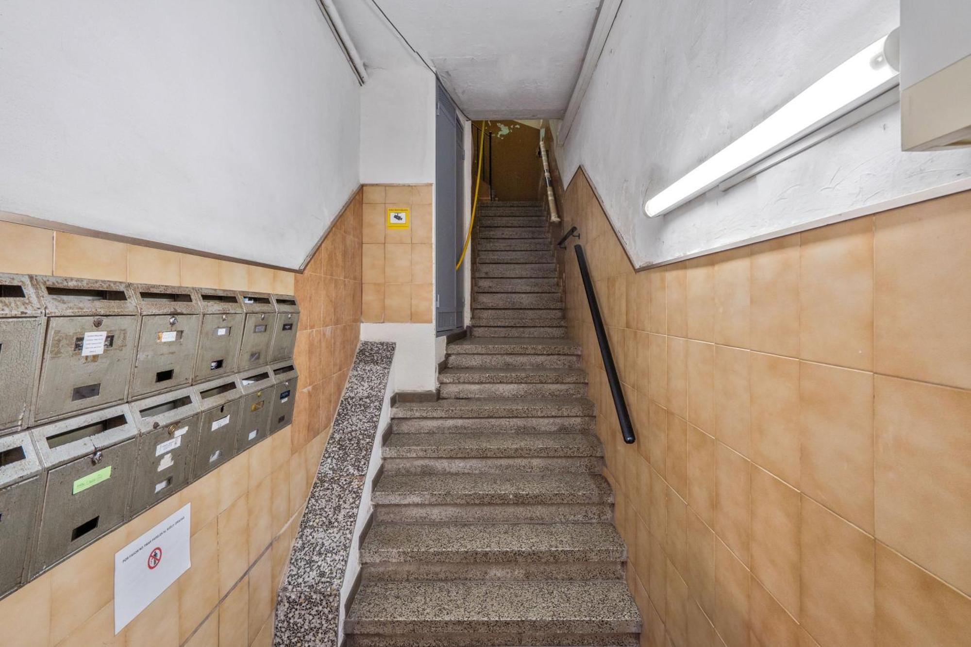 Fridays Flats Retro Chic In Poble Sec Appartement Barcelone