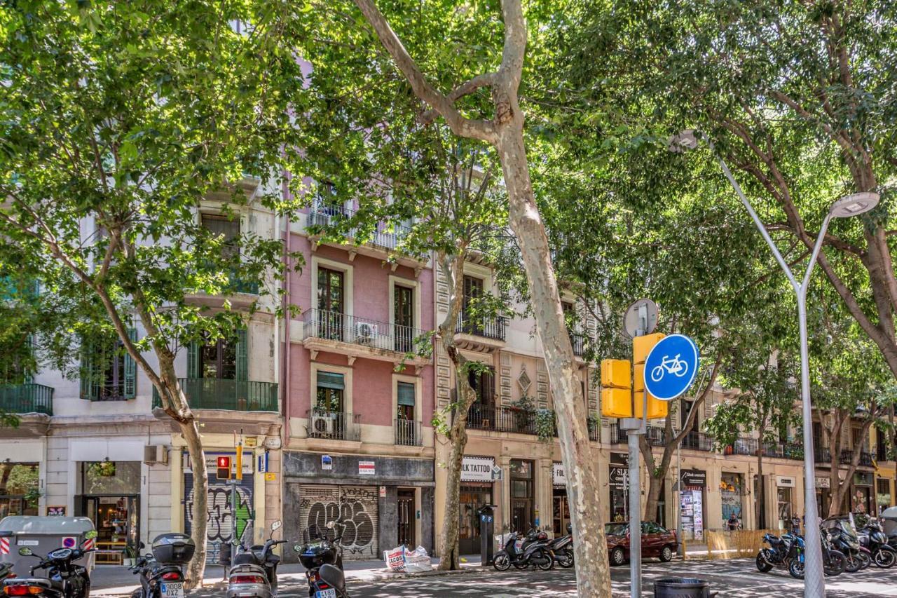Fridays Flats Retro Chic In Poble Sec Lejlighed